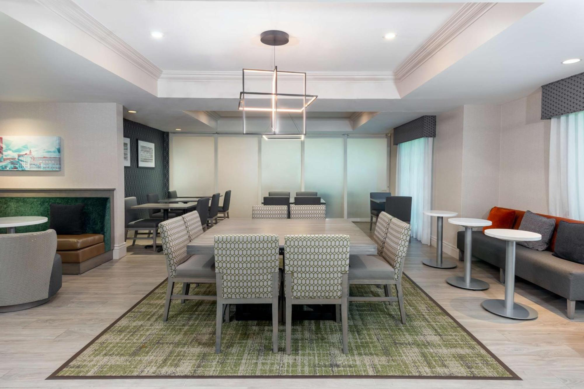 Hampton Inn Boston Bedford Burlington Billerica Bagian luar foto